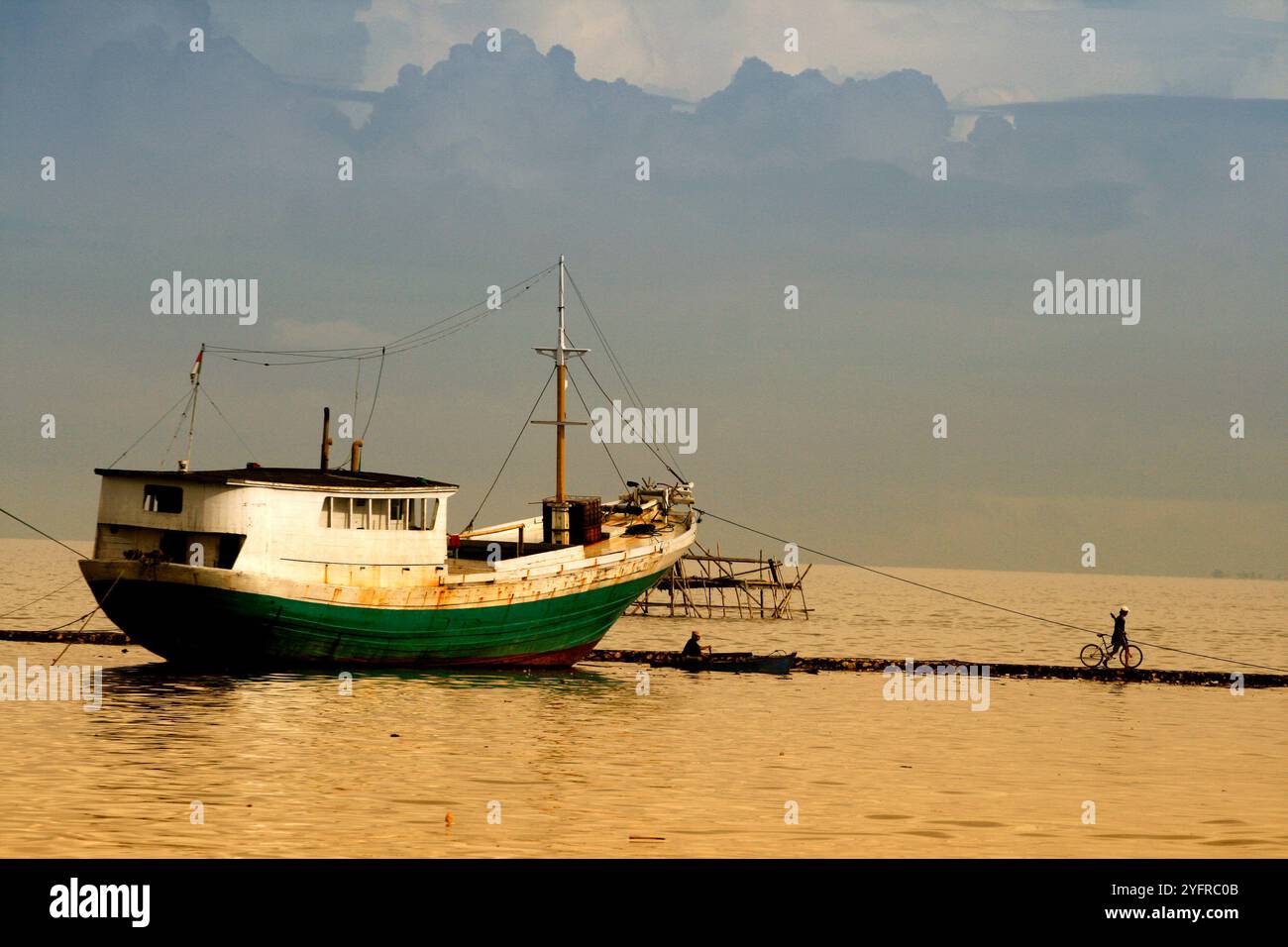 Custom ship-traditionellen hölzernen Segelschiffe im Hafen Paotere Stockfoto