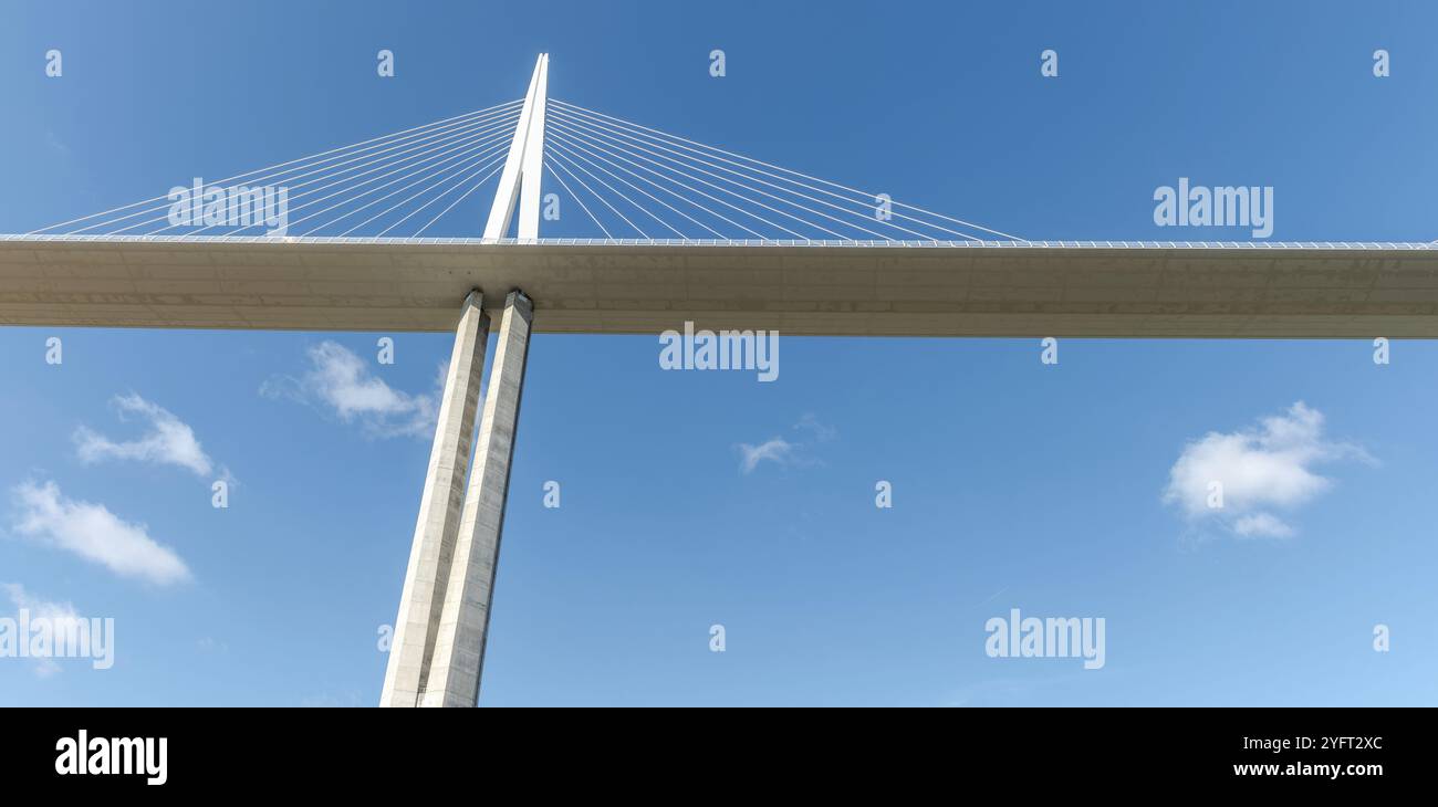 Viadukt Millau, Brücke über das Tarn-Tal. Die höchste Straßenbrücke der Welt. Autobahn A75. Aveyron, Frankreich, Europa Stockfoto