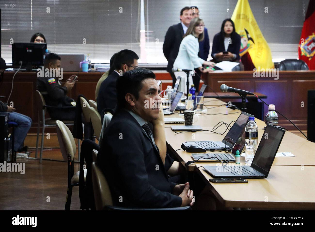 METASTASIS CASE Quito, Dienstag, 5. November 2024 Wiedereinsetzung der Verhandlung des Metastasis-Falls, an dem der ehemalige Präsident der Justiz Wilman Teran und andere beteiligt waren, vor dem Nationalen Gerichtshof Fotos API Rolando Enriquez Quito Pichincha Ecuador CLJ METASTASIS CASE a98183672dc77294334824213dfaa37b Copyright: XENRIQUEZx Stockfoto