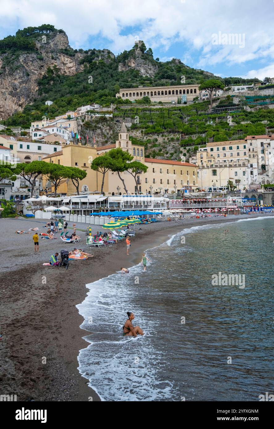 Amalfi Stadtstrand, Bucht von Salerno, Kampanien, Italien Stockfoto