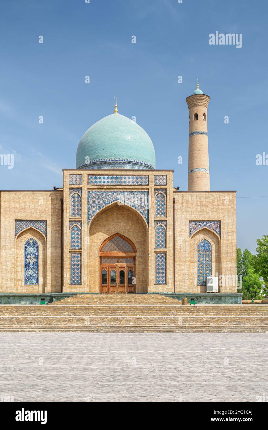 Fantastischer Blick auf die Hazrati-Imam-Moschee in Taschkent, Usbekistan Stockfoto