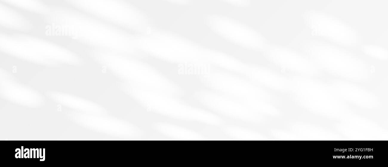 Natürliches Sonnenlicht und Schattentapete. Hintergrund für Modell, Vorlage, Banner, Overlay, Poster. Gepunktete Lichtstrahlen und Strahlen reflektieren auf Oberfläche, Wand, Decke und Boden. Vektor Stock Vektor