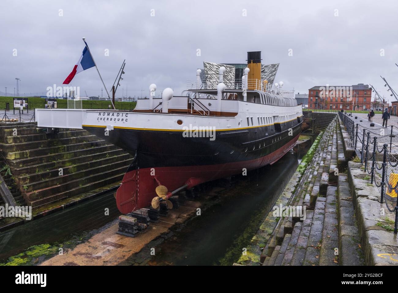 NORDIRIEN, BELFAST, SS-NOMADIK, DEN KLEINEN BRUDER DER TITANIC IM TROCKENDOCK GENANNT Stockfoto