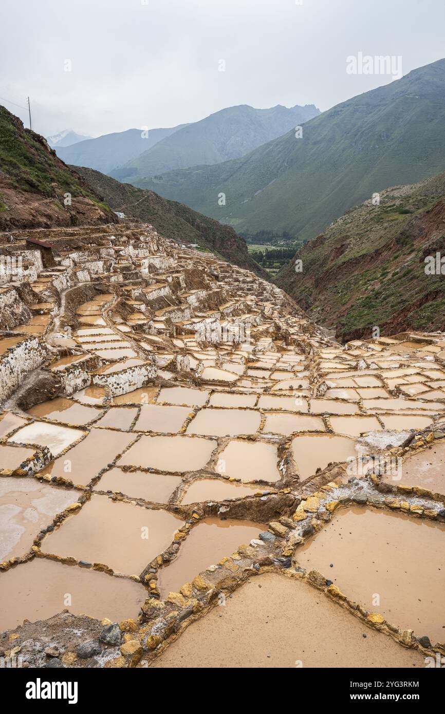 Inka-Salinen von Maras, Maras, Peru, Südamerika Stockfoto