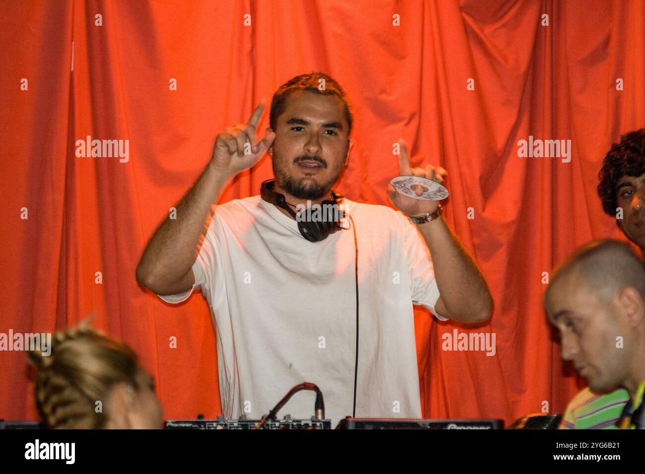 Zane Lowe DJ, Auftritt in Bar M, Ibiza Rocks 1. September 2007. San Antonio, Ibiza, Spanien. Stockfoto