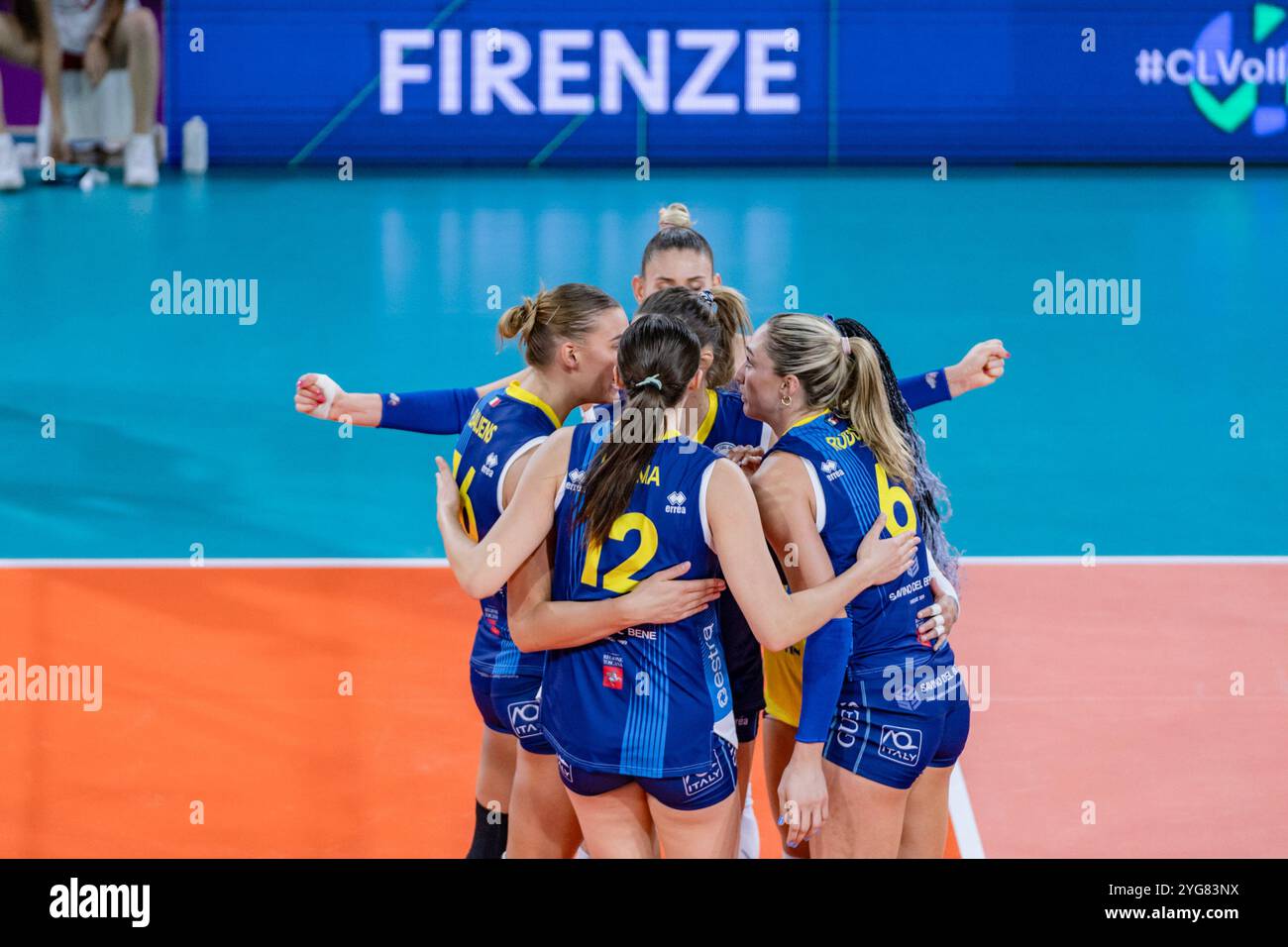 Jubel der Spieler von Scandicci beim Savino Del Bene Scandicci gegen CSO Voluntari 2005, CEV Champions League Women Volleyball-Spiel in Firenze, Italien, 06. November 2024 Stockfoto