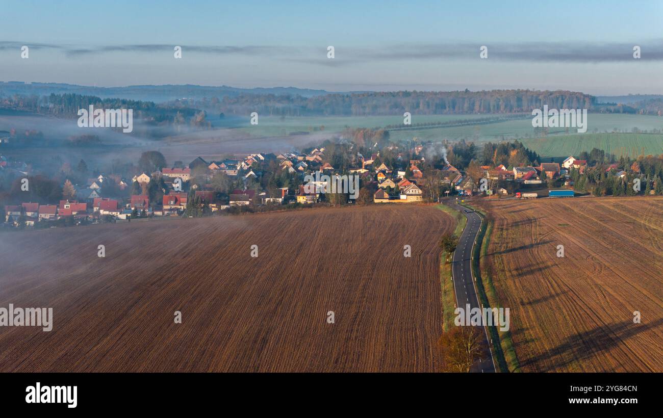 Nebelstimmung Sonnenaufgang Selketal Harz Stockfoto