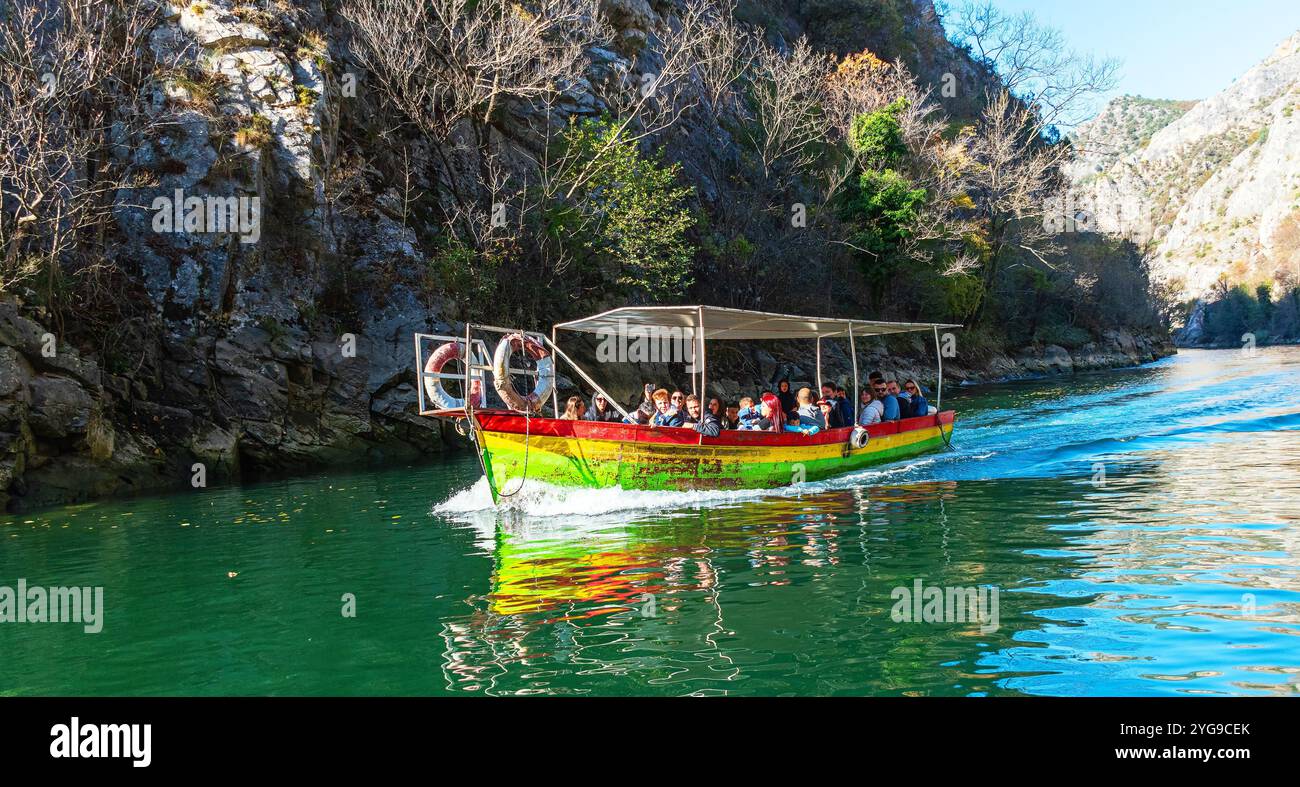 Matka ist der älteste künstliche See in Mazedonien, dessen Stausee 1938 erbaut wurde. Stockfoto