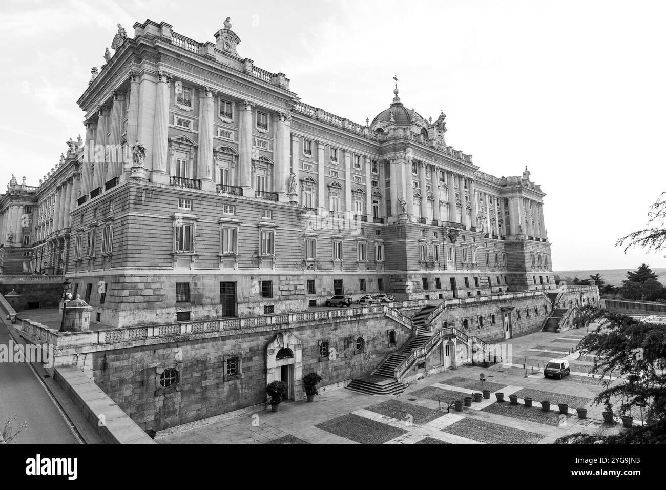 Fassade des Königspalastes in Madrid, Spanien. Stockfoto