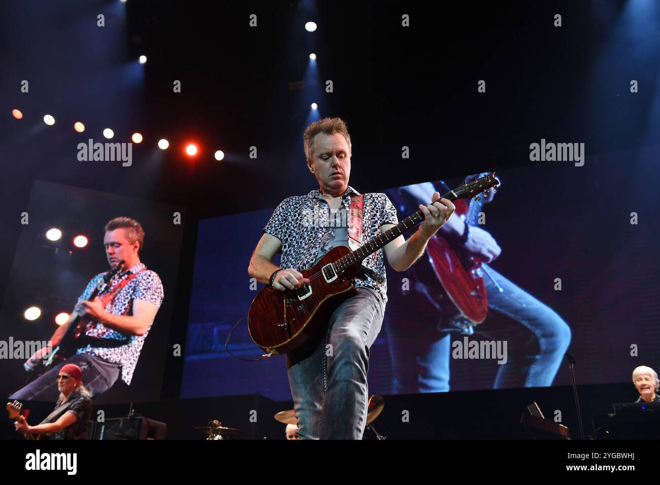 UK. November 2024. LONDON, ENGLAND – 06. NOVEMBER: Simon McBride von Deep Purple trat am 6. November 2024 in der O2 Arena in Greenwich auf. CAP/MAR © MAR/Capital Pictures Credit: Capital Pictures/Alamy Live News Stockfoto