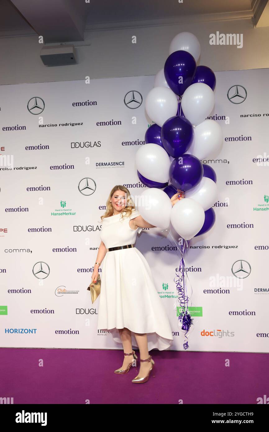 Emotion Award im Curio Haus Hamburg Sandra Quadflieg, Emotion Award, Curio Haus Hamburg, 06.11.2024 *** Emotion Award im Curio Haus Hamburg Sandra Quadflieg, Emotion Award, Curio Haus Hamburg, 06 11 2024 Copyright: XEventpressxBecherx Stockfoto