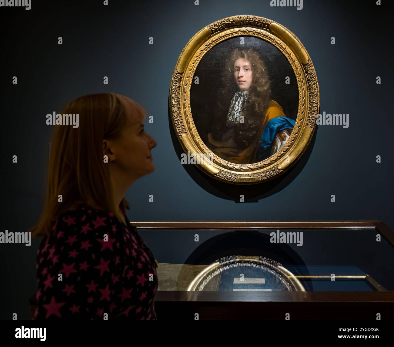 Royal Scottish Academy, Edinburgh, Schottland, Vereinigtes Königreich, 07. November 2024. Royal Scottish Academy Ausstellung Dürer to Van Dyck Preview: Zeichnungen aus Chatsworth House's herausragender Zeichnungssammlung, eine einzigartige Gelegenheit, fast 50 selten gesehene Zeichnungen berühmter europäischer Künstler zu sehen. Im Bild: Ein Porträt von Lord Cavendish, Duke of Devonshire von John Riley. Sally Anderson: Sally Anderson/Alamy Live New Stockfoto