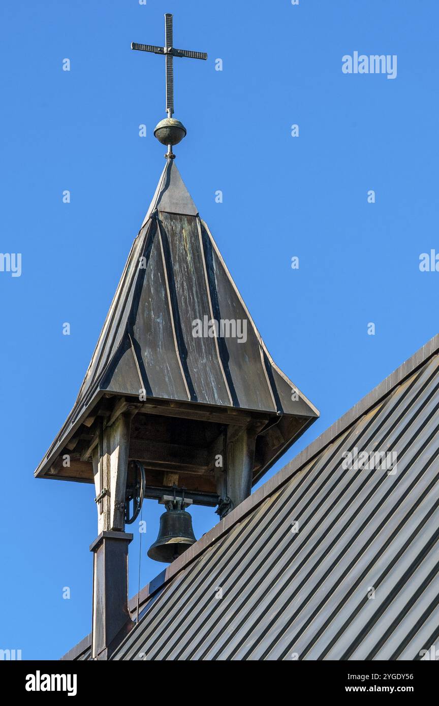 Glockenturm der Kapelle am Schweineberg von 1977, Schweineberg bei Ofterschwang, Allgäuer, Bayern, Deutschland, Europa Stockfoto