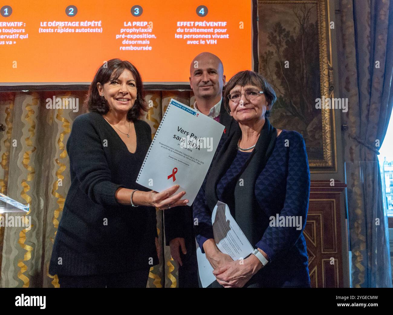 Paris, Frankreich, Pariser Bürgermeister, AIDS-Konferenz, Anne Hidalgo, 'vers Paris sans Sida' Event to End AIDS Epidemic, (France Lert), 2016 Stockfoto