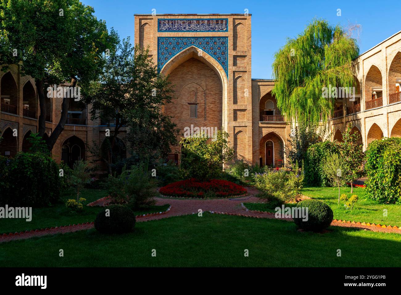 Kokaldosh Madraash, architektonisches Denkmal des 16. Jahrhunderts, in Taschkent. Taschkent ist die Hauptstadt Usbekistans. Kokaldosh Madraash ist ein Histori Stockfoto