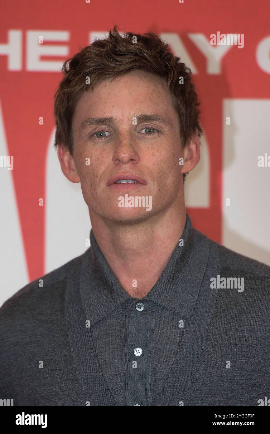 Italien, Rom, 7. November 2024 - Fotoruf der Sky TV-Serie „The Night of the Jackall“ (die Nacht des Jackalls): Eddie Redmayne Foto © Fabio Mazzarella/Sintesi/Alamy Live News Stockfoto