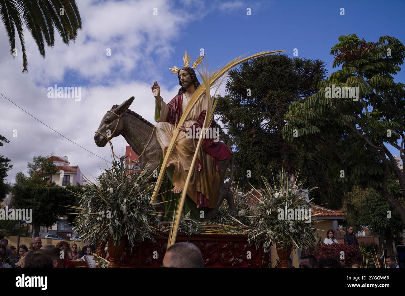 Teneriffa, Kanarische Inseln, Kanarische Inseln, Reise, Urlaub, Palmensonntag, Prozession in La Orotava, Jesus-Statue Stockfoto