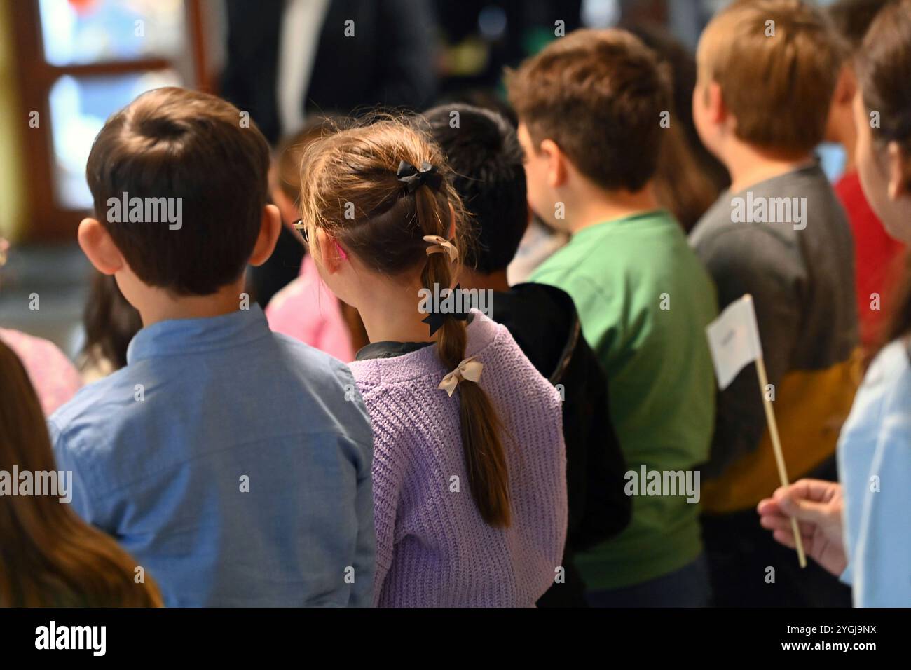 Fachfoto; Schulunterricht an einer Grundschule in Bayern, 2. Klasse, Schüler, Kinder. ? Stockfoto