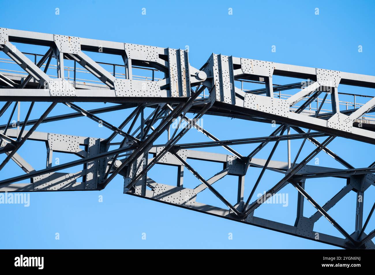 Stahlbau der renovierten Buda-Brücke Brüssel-Hauptstadt-Region, Belgien, 26. Oktober 2024 Stockfoto