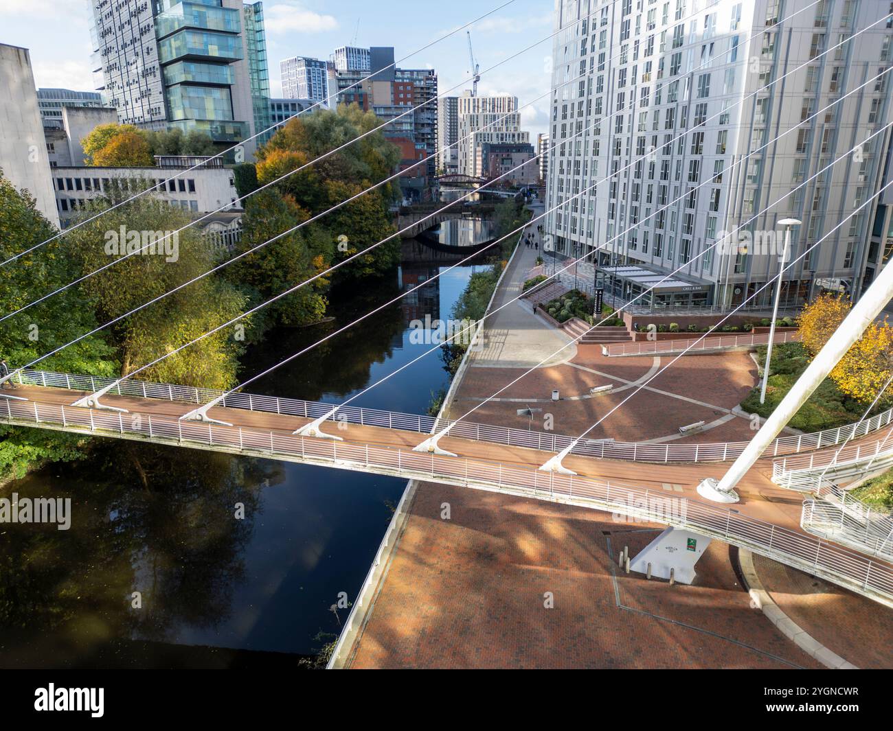 Trinity Bridge über den Fluss Irwell, Manchester, England Stockfoto