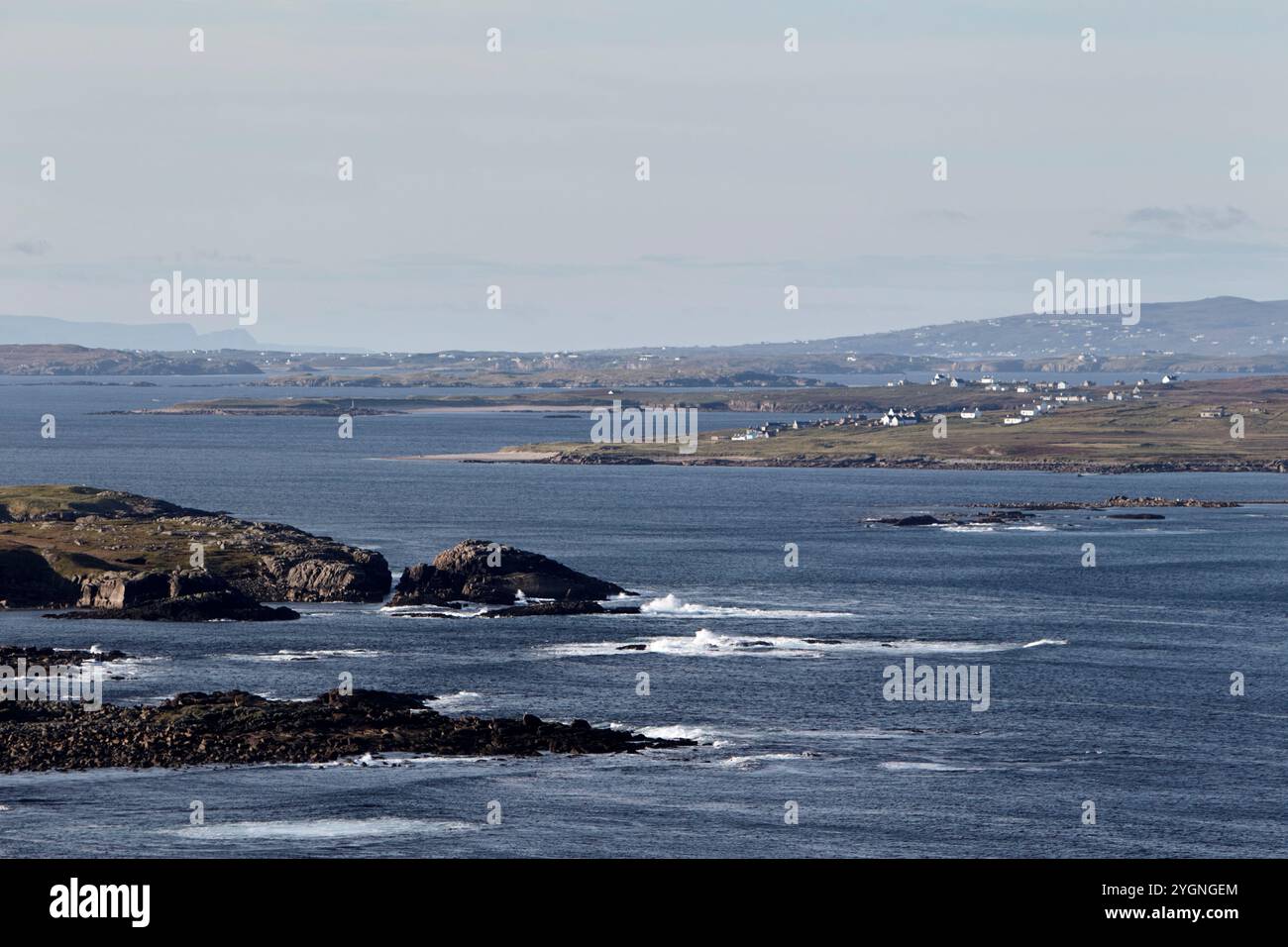 Blick vom blutigen Vorland cnoc fola über die Insel gola und die Insel aran, County donegal, republik irland Stockfoto Blick vom blutigen Vorland cnoc fola über die Insel gola und die Insel aran, County donegal, republik irland Stockfoto