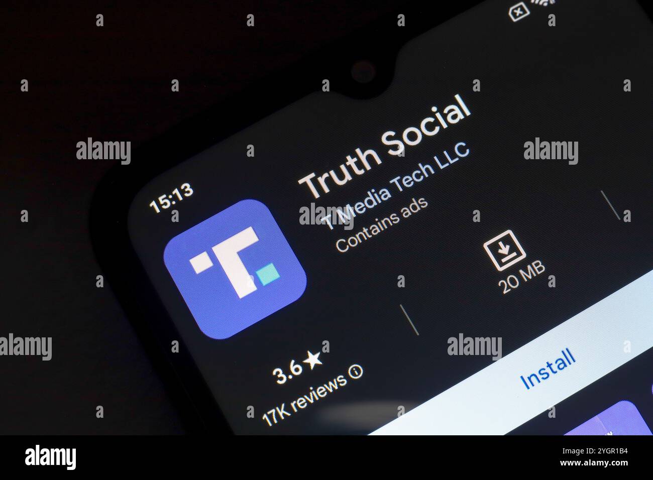 November 2024, Brasilien. In dieser Fotoabbildung wird das Logo der Truth Social App auf einem Smartphone-Bildschirm angezeigt. Stockfoto