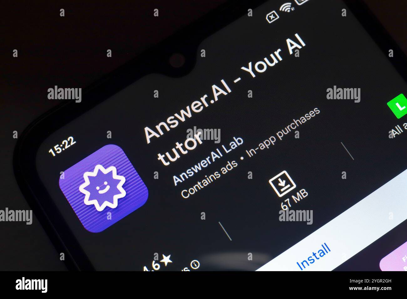 November 2024, Brasilien. In dieser Fotoabbildung wird das Logo „Antwort AI – Ihr AI Tutor App“ auf einem Smartphone-Bildschirm angezeigt. Stockfoto