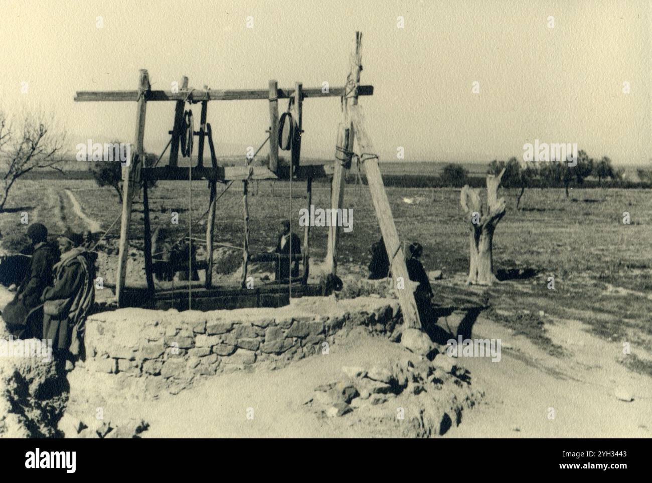 Derna, Libyen, 1942 - Wasserbrunnen in der Wüste Stockfoto