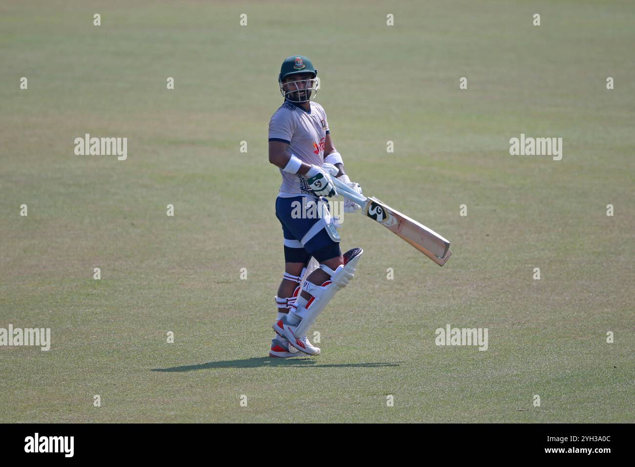 Das Team Litton Kumar das AS Bangladesch nimmt im Oktober im Zahur Ahmed Chowdhury Stadium (ZACS) in Sagorika, Chattogram, Bangladesch Teil Stockfoto