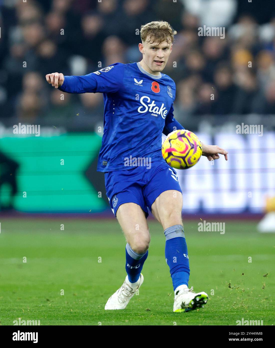 Evertons Jarrad Branthwaite während des Premier League-Spiels im London Stadium. Bilddatum: Samstag, 9. November 2024. Stockfoto