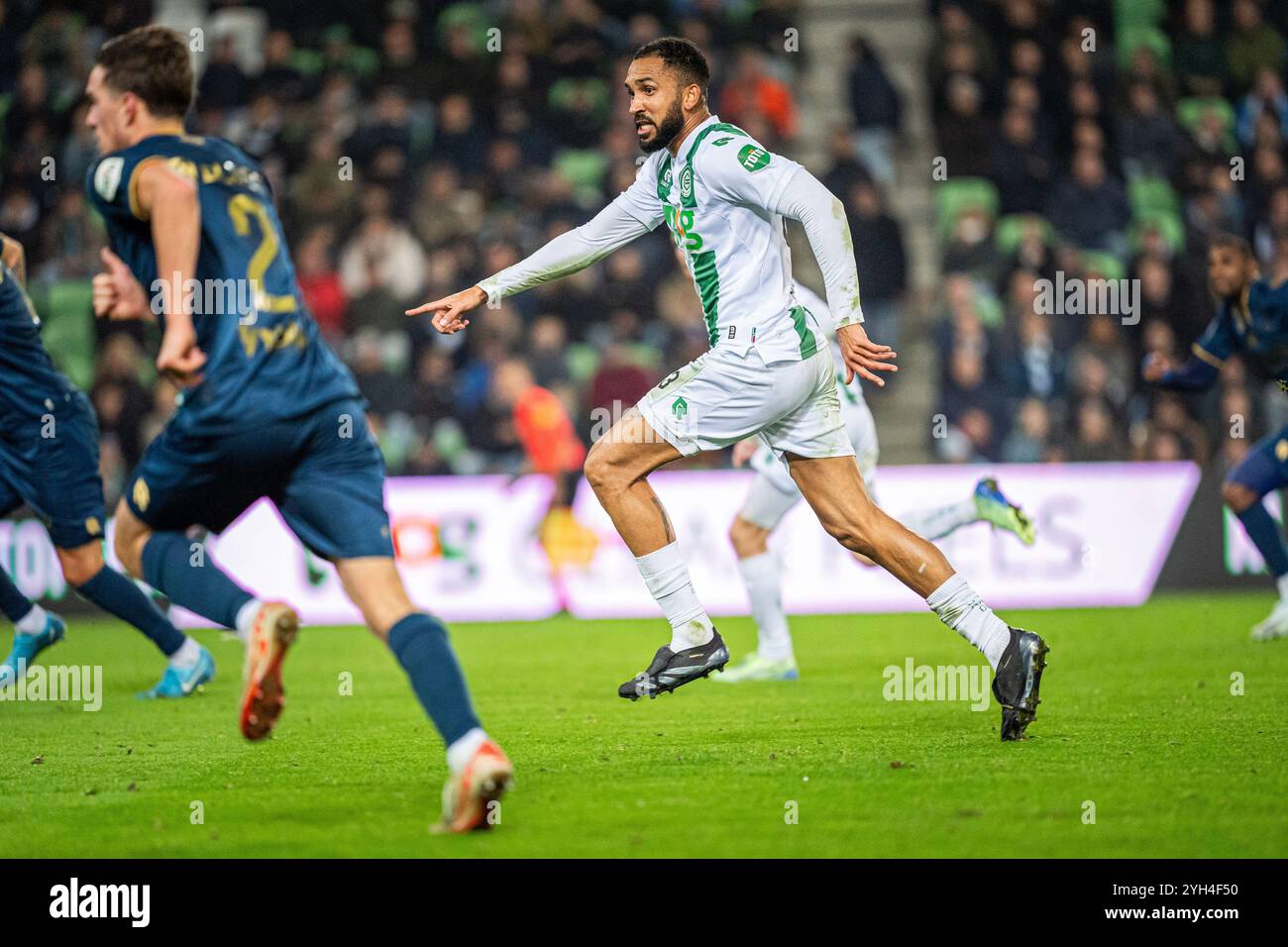 Groningen, Niederlande. November 2024. GRONINGEN, 11.09.2024, Euroborg-Stadion, Saison 2024/2025, niederländisches Eredivisie-Fußball-Spiel zwischen FC Groningen und Sparta. Groninger Spieler Marvin Peersman 43 Credit: Pro Shots/Alamy Live News Stockfoto