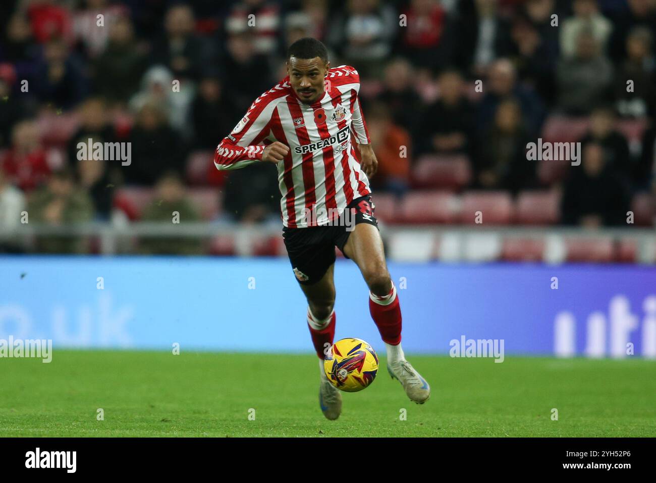 Stadion of Light, Sunderland am Samstag, den 9. November 2024. Sunderlands Wilson Isidor während des Sky Bet Championship Matches zwischen Sunderland und Coventry City im Stadium of Light, Sunderland am Samstag, den 9. November 2024. (Foto: Michael Driver | MI News) Credit: MI News & Sport /Alamy Live News Stockfoto