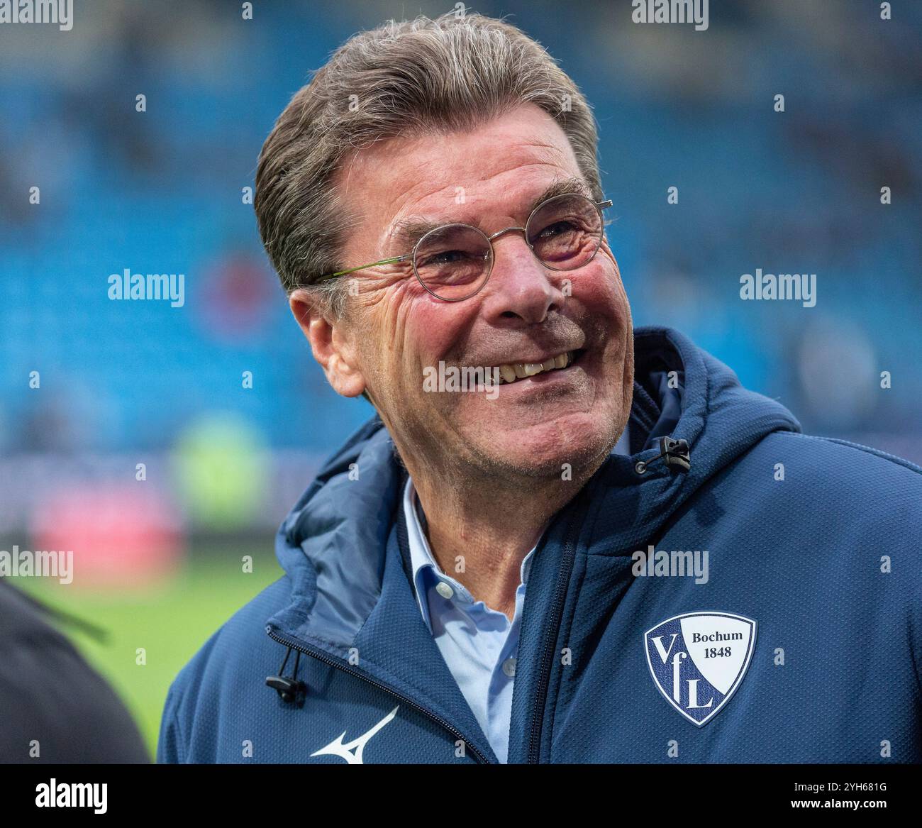 Sport, Fußball, Bundesliga, 2024/2025, VfL Bochum vs. Bayer 04 Leverkusen 1-1, Vonovia Ruhr Stadion, Cheftrainer Dieter Klaus Hecking (VfL), DFL-VORSCHRIFTEN VERBIETEN JEDE VERWENDUNG VON FOTOGRAFIEN ALS BILDSEQUENZEN UND/ODER QUASI-VIDEO Stockfoto