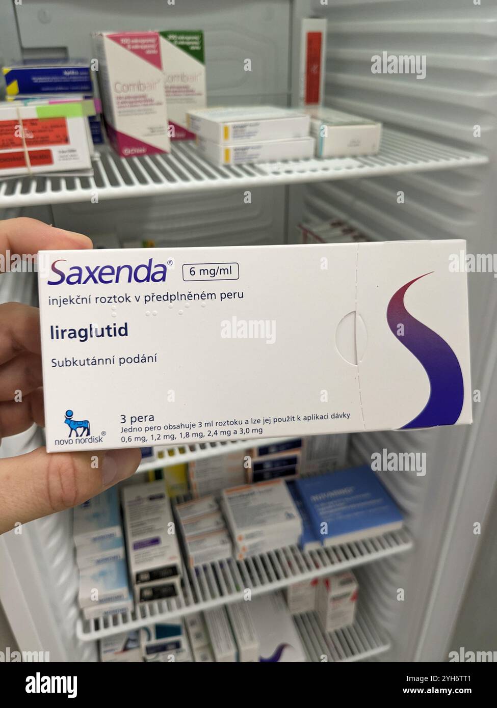 SAXENDA Box der Medikamenteninjektion mit Liraglutid Wirkstoff von Novo Nordisk, verwendet zur Behandlung von Adipositas, Gewichtsmanagement, Diabetes-GLP Stockfoto