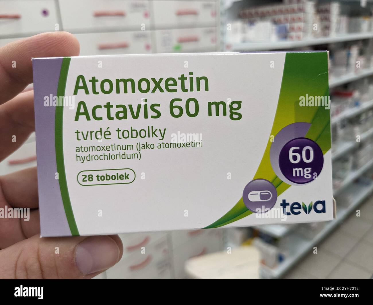 Atomoxetin Actavis Box des Medikaments mit Atomoxetin Wirkstoff von Mylan, verwendet zur Behandlung von ADHS, Aufmerksamkeitsdefizit Hyperaktivitätsstörung, Stockfoto