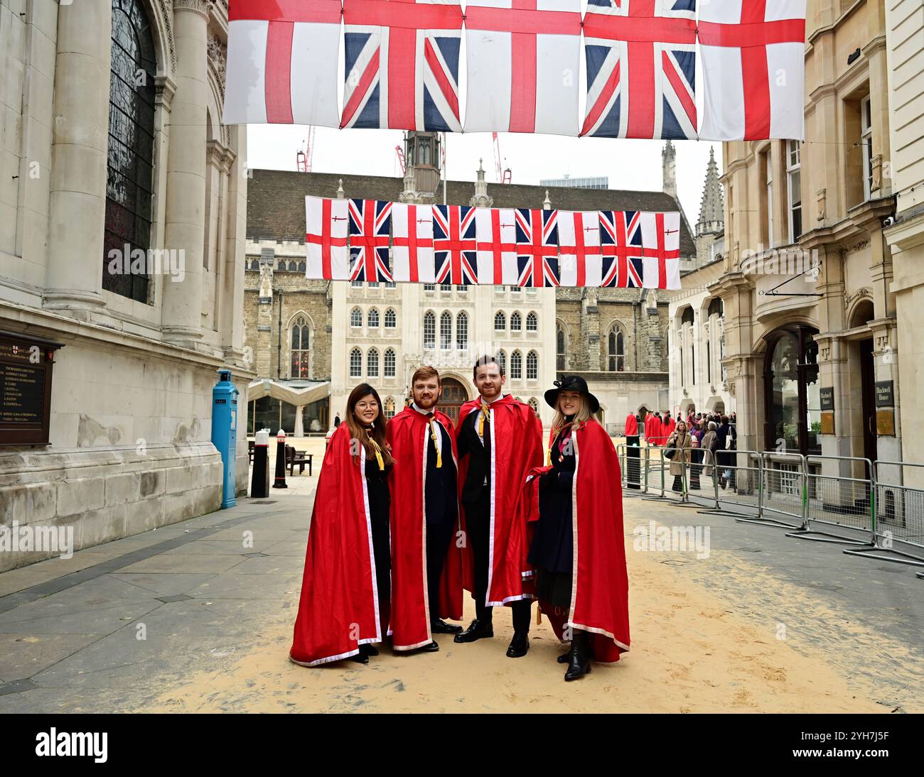 LONDON, GROSSBRITANNIEN. November 2024. Die Worshipful Company of Feltmakers, Zunft zur Waag und die ZURICH City Police Band nehmen 2024 an der Lord Mayor's Show Parade in London Teil. (Foto von 李世惠/siehe Li/Picture Capital) Credit: Siehe Li/Picture Capital/Alamy Live News Stockfoto