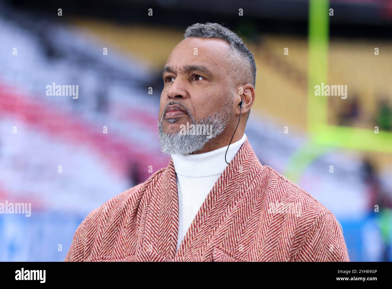 München, Deutschland. November 2024. NFL Munich Game New York Giants - Carolina Panthers am 10.11.2024 in der Allianz Arena in München Patrick Esume Foto: Revierfoto Credit: ddp Media GmbH/Alamy Live News Credit: ddp Media GmbH/Alamy Live News Stockfoto