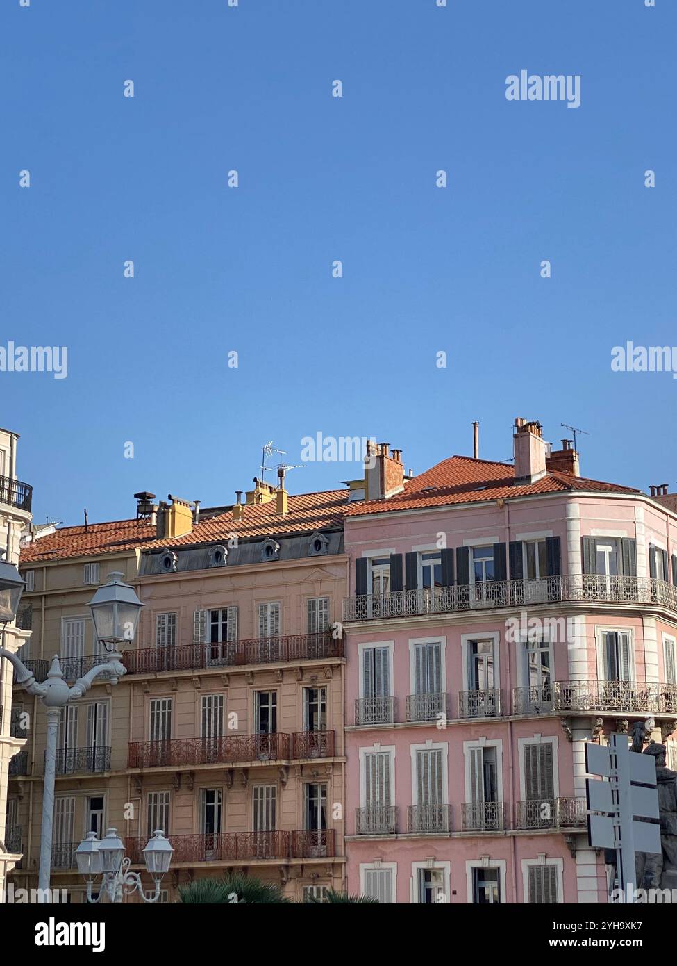 Hafen von Saint-Tropez, Saint Tropez, St. Tropez - Smartphone-aufgenommenes Stockfoto