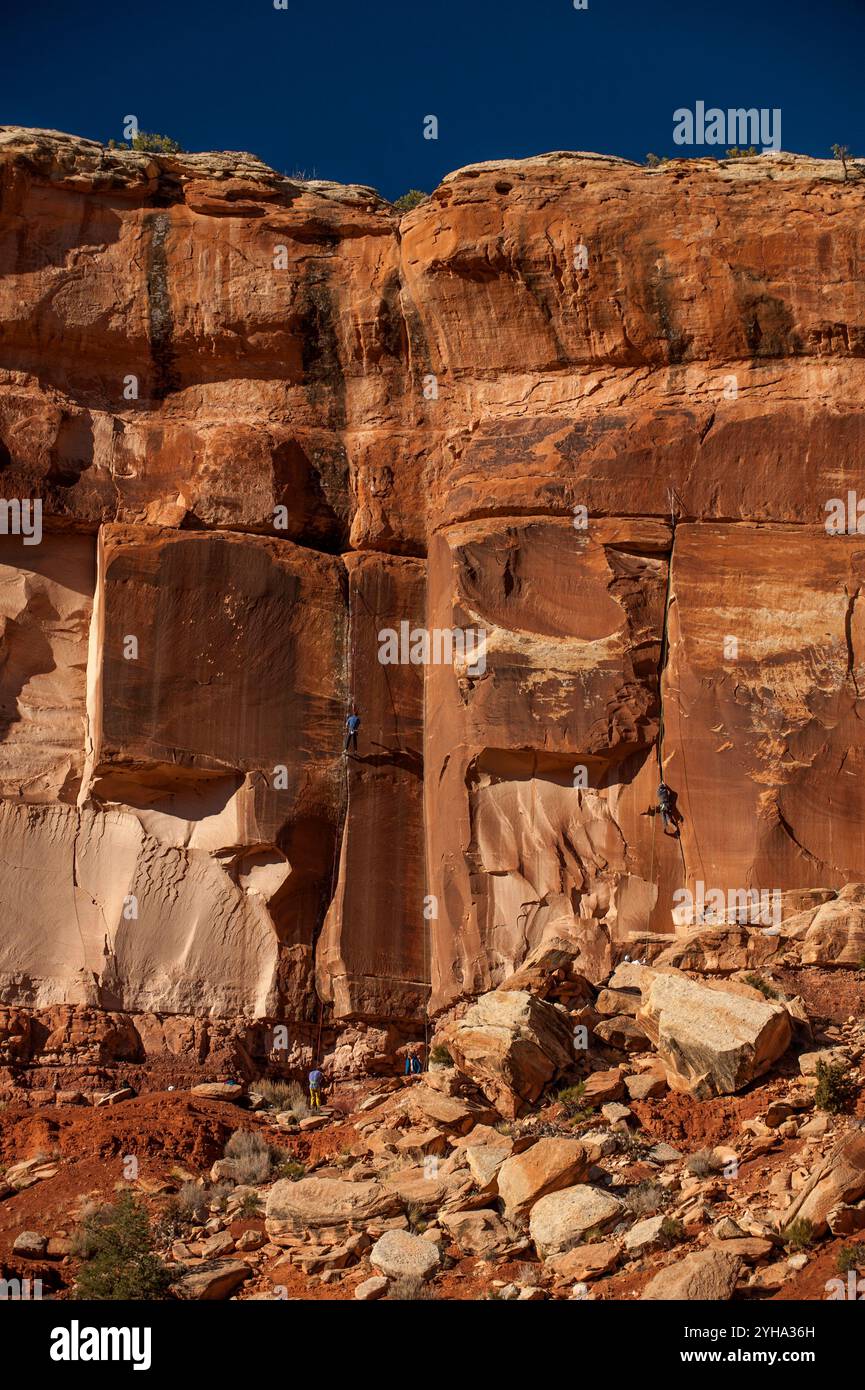 Kletterer in der Dominguez/Escalante National Conservation Area, nahe Delta, Colorado Stockfoto