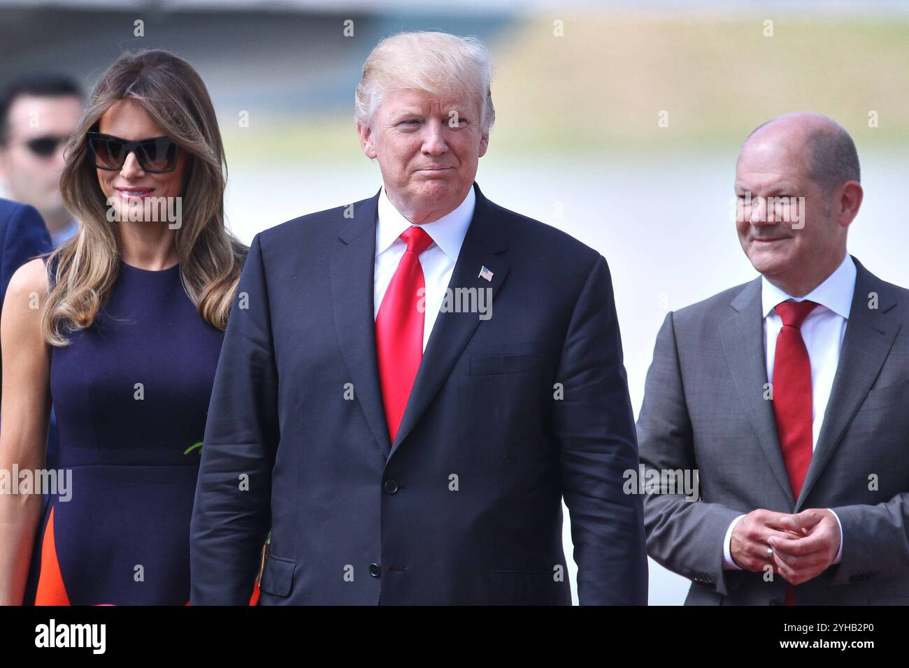 Hamburg, Deutschland, 06.07.2017: Flughafen: G20-Gipfel: US-Präsident Donald Trump mit seiner Frau Melania und Olaf Scholz SPD, erster Bürgermeister von Hamburg, nach der Landung. Copyright: XdtsxNachrichtenagenturx dts 51118 Stockfoto