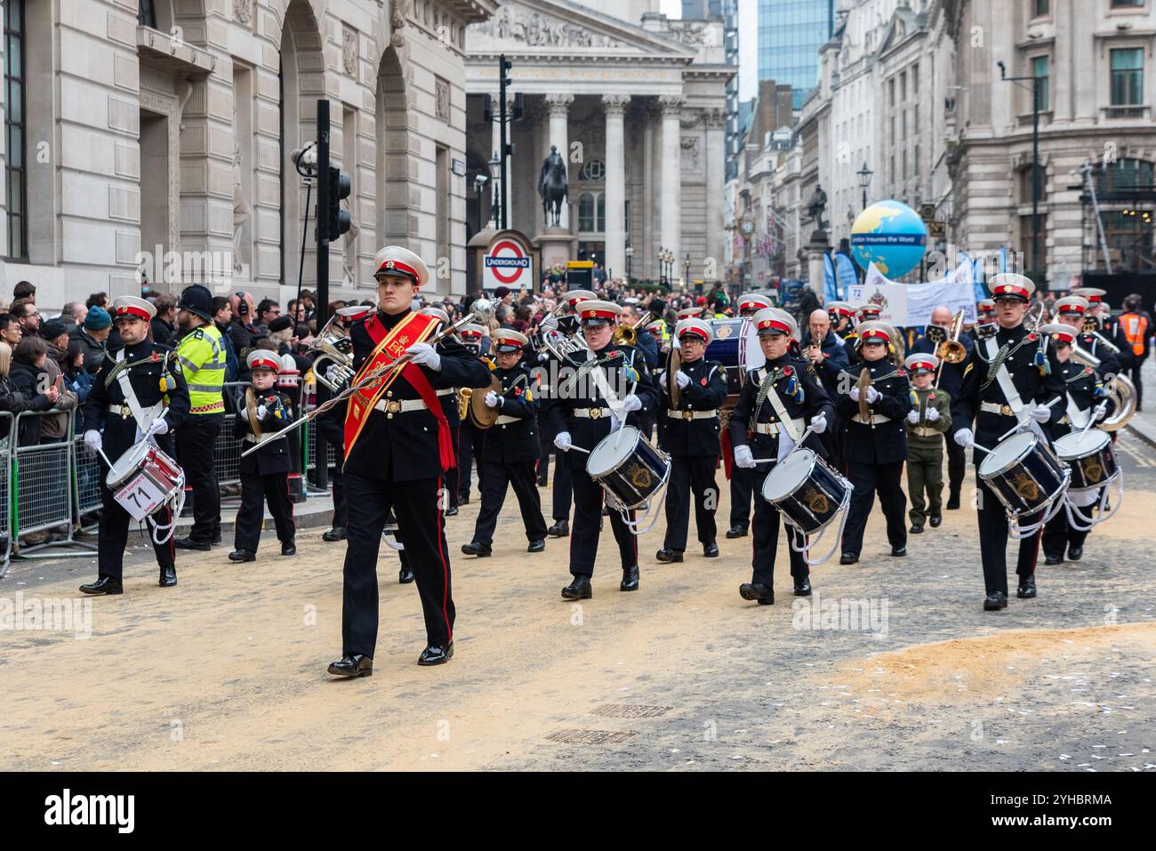 Surbiton RBL Youth Marching Band bei der Lord Mayor's Show Parade 2024 in London, Großbritannien. Historisches, traditionelles Ereignis. Royal British Legion Stockfoto