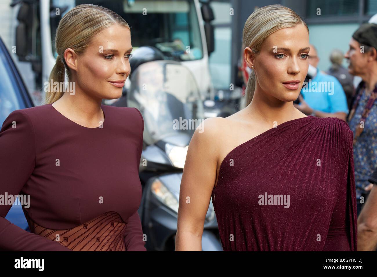 MAILAND, ITALIEN - 20. SEPTEMBER 2024: Lady Amelia Spencer und Lady Eliza Spencer vor der Elisabetta Franchi Fashion Show, Mailand Street Style Stockfoto