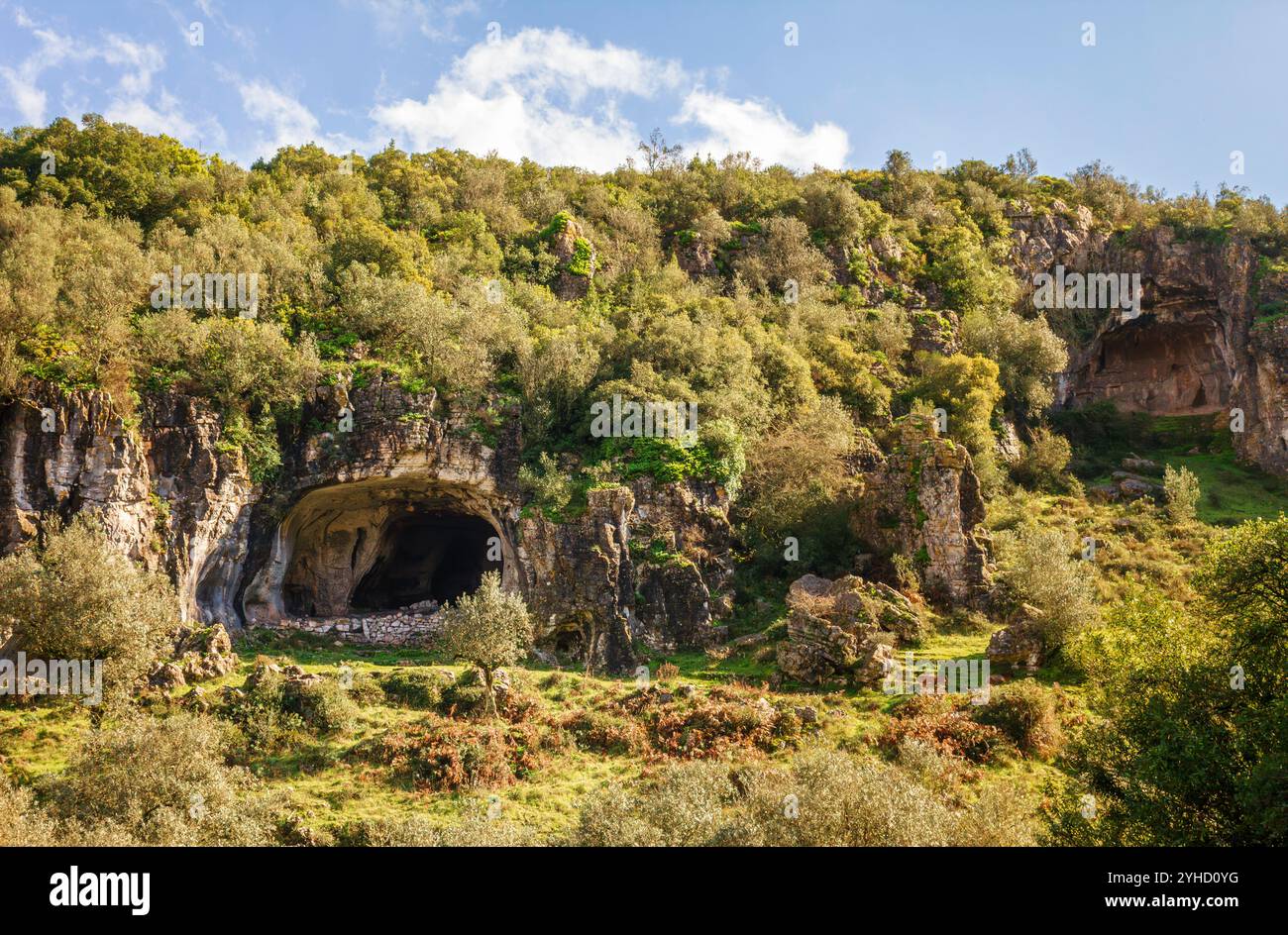 Buracas do Casmilo - Höhlen in Zentral-Portugal Stockfoto