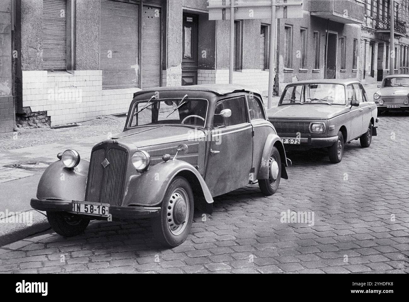 10.10.1983 DDR Ost-Berliner Bezirk Prenzlauer Berg. IFA F8 Auto, Ost-Berlin, DDR Stockfoto