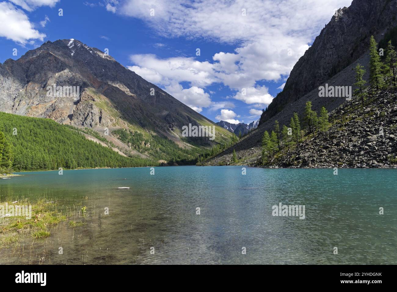 Der große (untere) Shavlinsky See. Altai, Sibirien, Russland, Europa Stockfoto