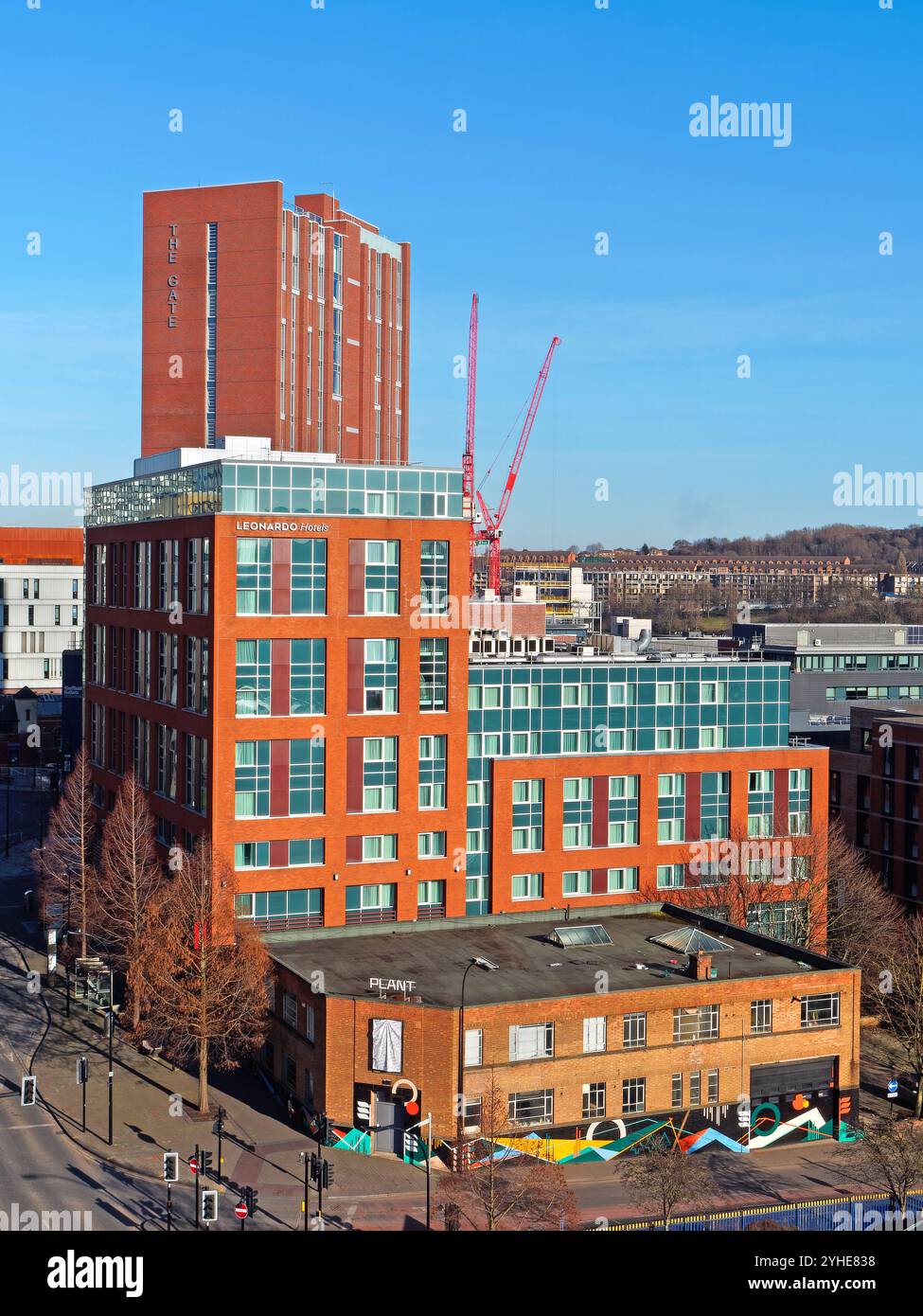 Großbritannien, South Yorkshire, Sheffield Centre, The Gate Hotel von der Eyre Street. Stockfoto