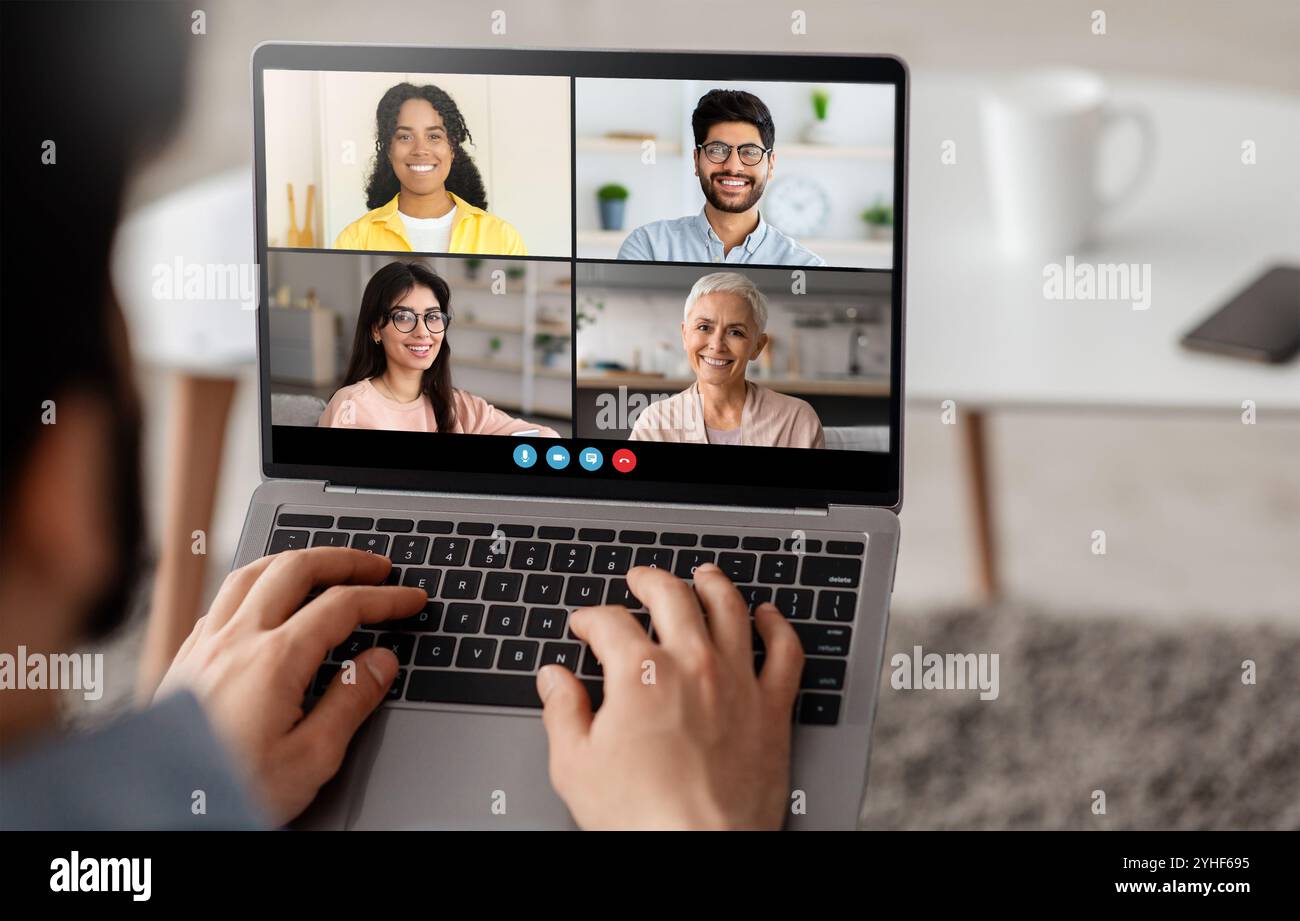 Virtuelles Meeting mit verschiedenen Teilnehmern, die Projekte online diskutieren Stockfoto