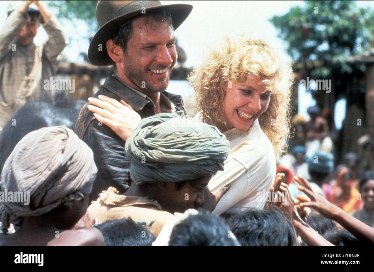 INDIANA JONES AND THE TEMPLE OF DOOM 1984 Paramount Pictures Film mit Harrison Ford und Kate Capshaw als „Willie“ Scott Stockfoto