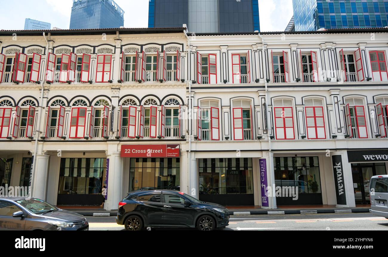 Traditionelle Shophouses in 22 Cross Street Singapur wurden in Einzelhandels- und Büroeinheiten umgewandelt. Stockfoto