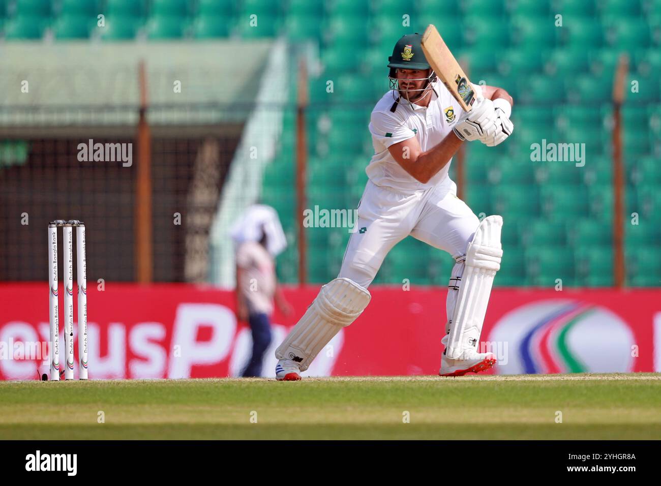 Aiden Markram schlägt während des ersten Testtages in Bangladesch und Südafrika im Zahur Ahmed Chowdhury Stadium in Sagorika, Chattogram, Bangladesch, Oktob Stockfoto